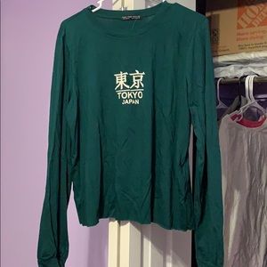 Green long sleeve shirt